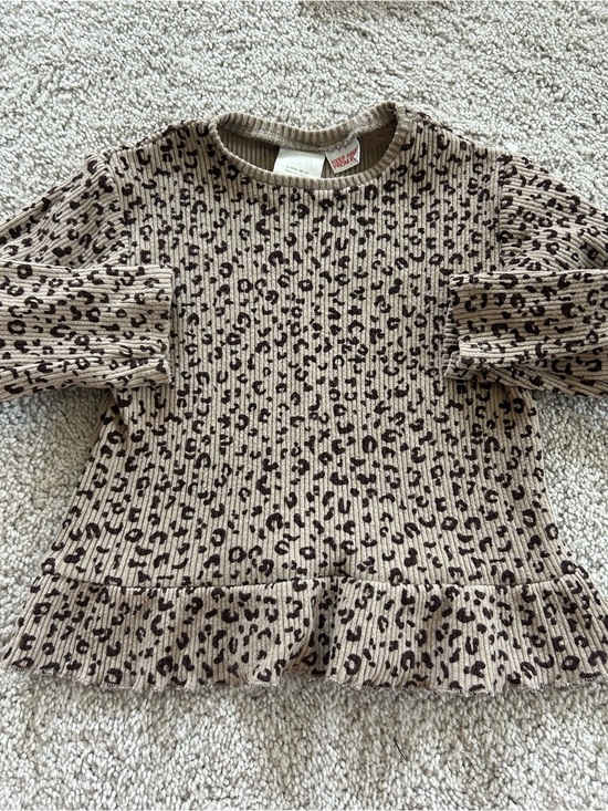 Zara Other - Zara Leopard Ribbed Ruffle Hem Kids Top - Taupe